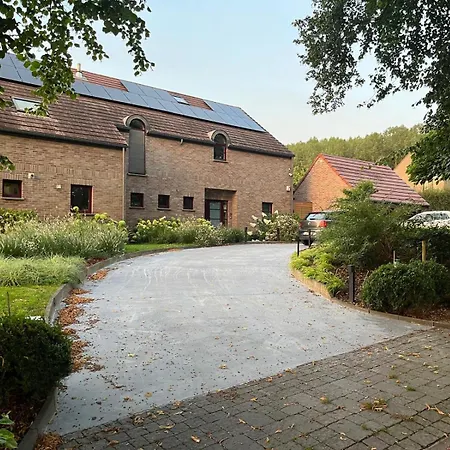 Sous Un Toit Perche Pensjonat